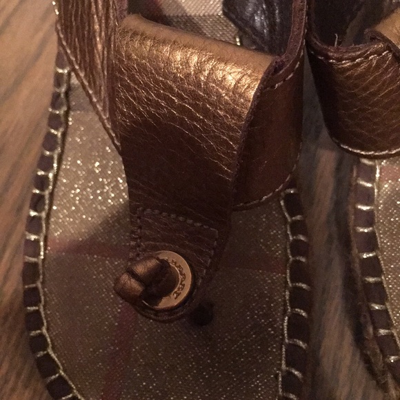 Burberry wedge espadrilles!!! - Picture 4 of 5